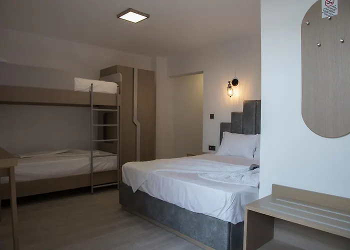 Amalia Sea View 公寓 Vrasná