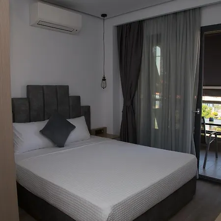 Amalia Sea View *